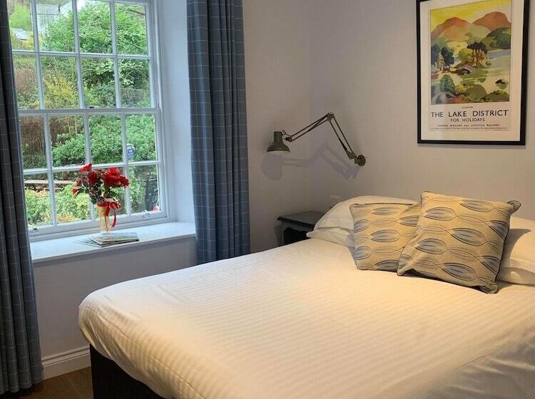 هاستل The Wheatsheaf Inn