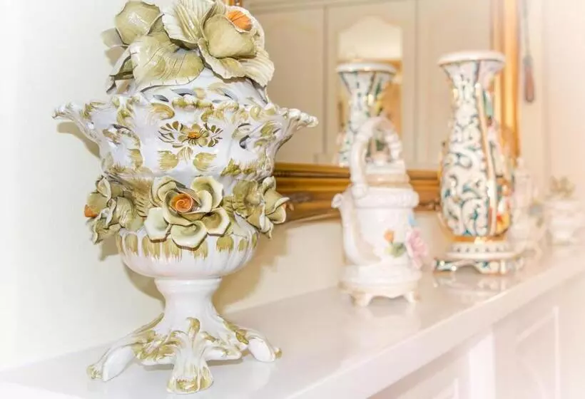 Majatalo Creston Villa Guest House