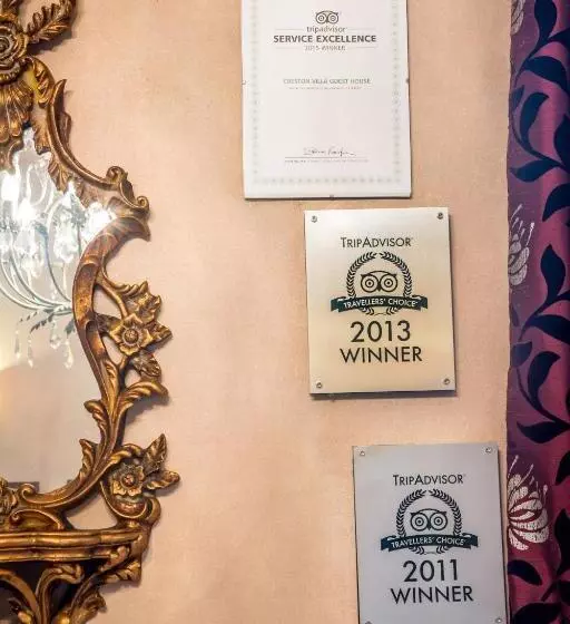 Majatalo Creston Villa Guest House