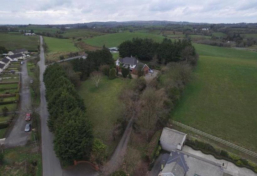 Пансион Pinewood Lodge Guest House