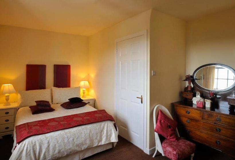 Пансион Pinewood Lodge Guest House