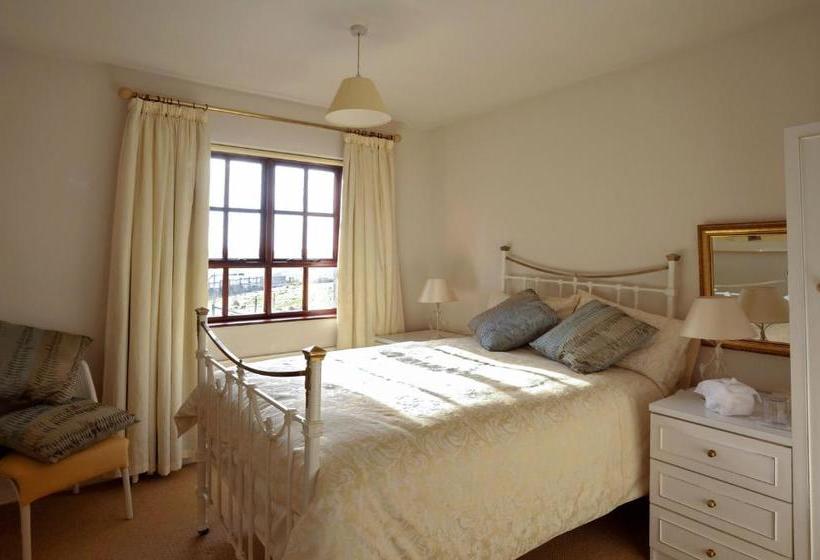 Пансион Pinewood Lodge Guest House