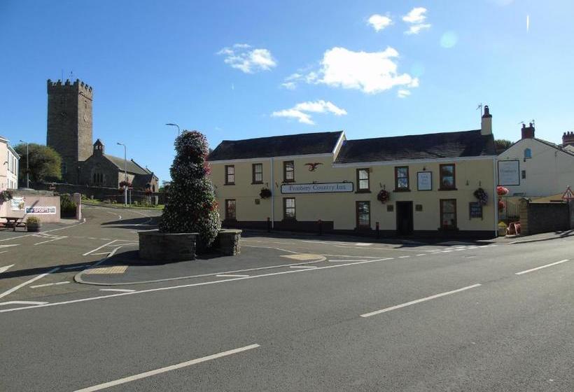 فندق صغير The Pembrey Country Inn