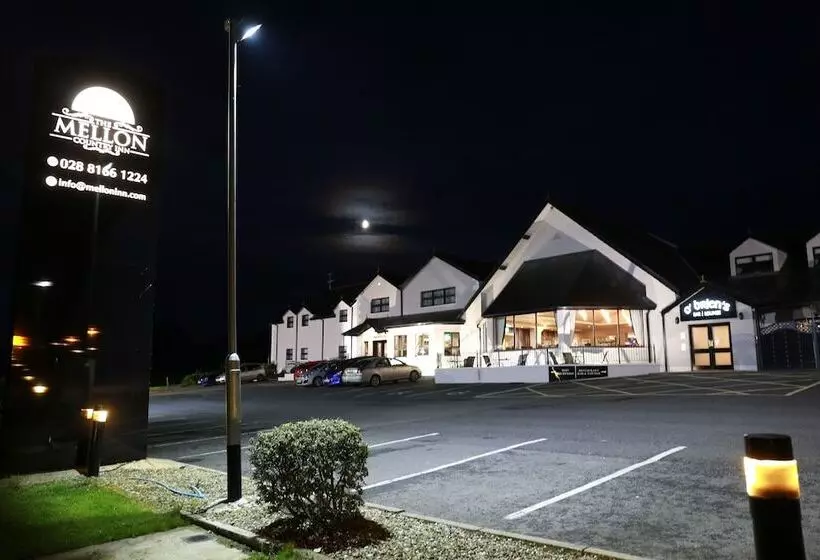 هتل The Mellon Country Inn