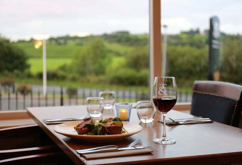 호텔 The Mellon Country Inn