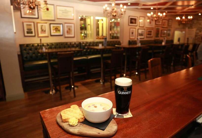 호텔 The Mellon Country Inn