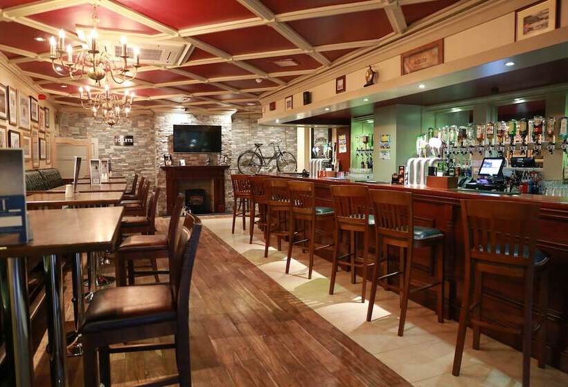 호텔 The Mellon Country Inn