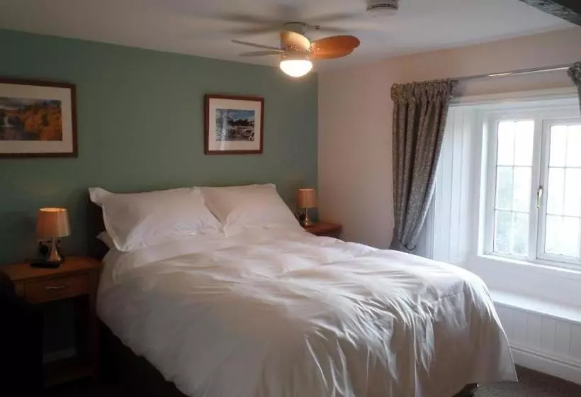 ペンション Barrowgarth Guest House