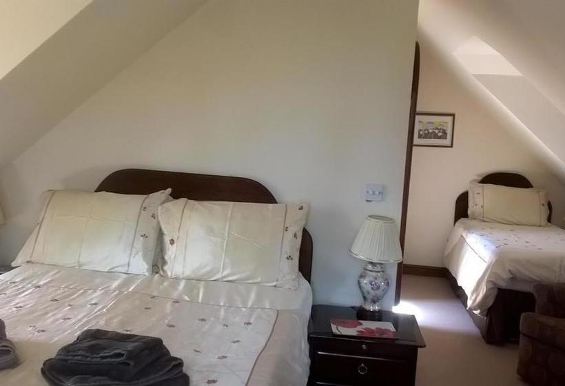 Pensione Waterside Guest House