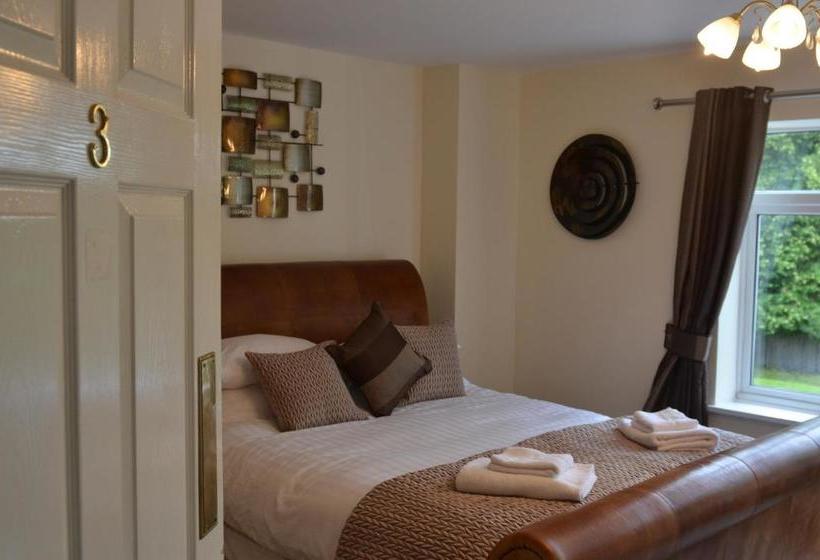 הוסטל The George Carvery &