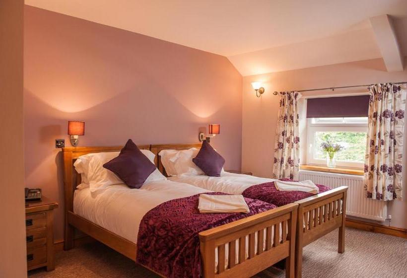 فندق صغير The Little Crown Inn