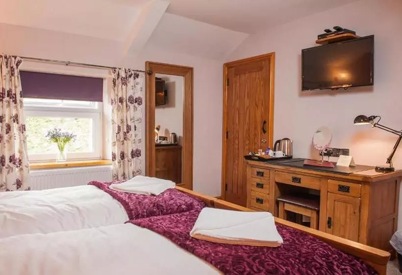 Retkeilymaja The Little Crown Inn