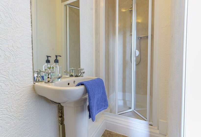 فندق صغير The Watergate Inn