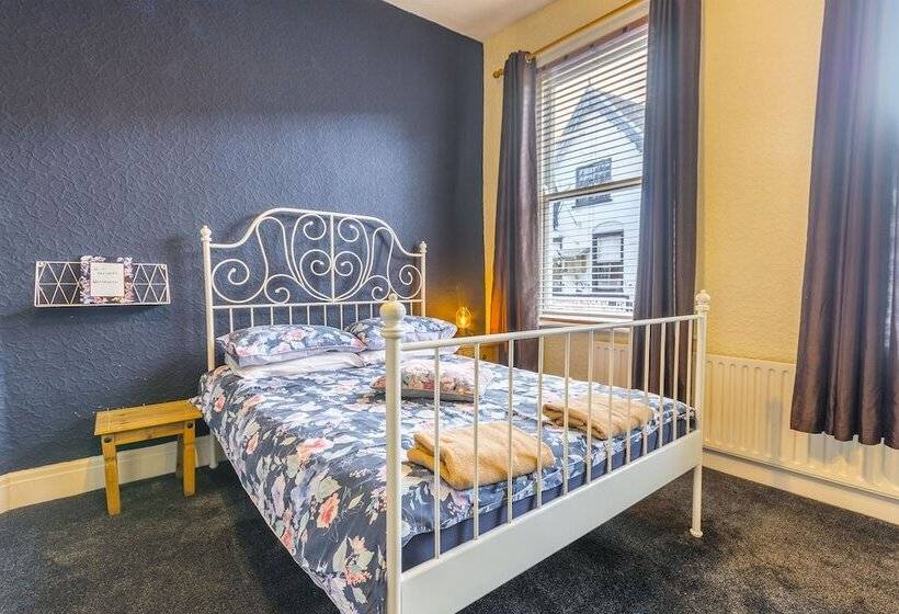 فندق صغير The Watergate Inn