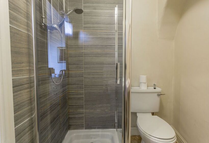 فندق صغير The Watergate Inn