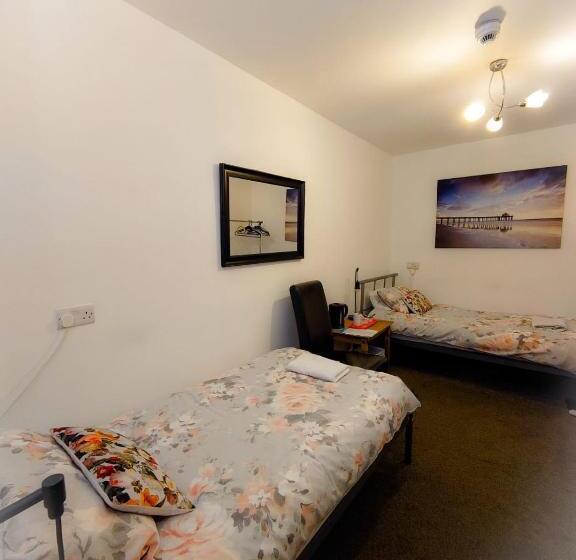 فندق صغير The Watergate Inn