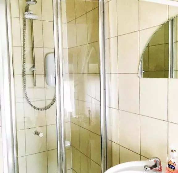 Hillside Bed And Breakfast