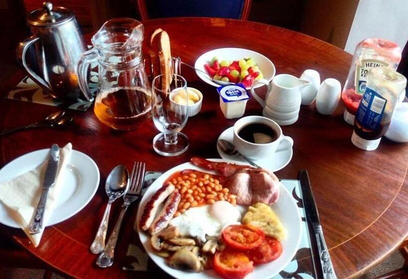 Hillside Bed And Breakfast