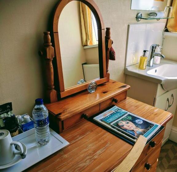 بنسيون Craigwell