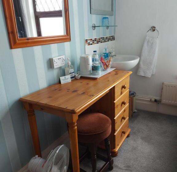 بنسيون Craigwell