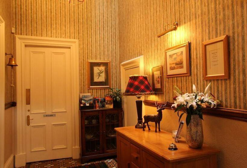 پانسیون Dunedin Guest House