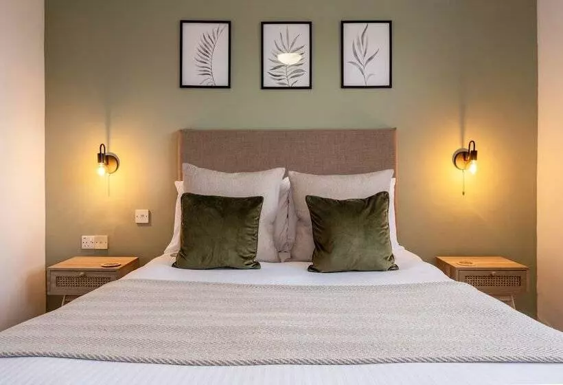 ペンション Inn For All Seasons