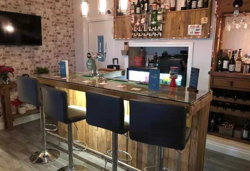 Pension (Hôtel basse catégorie) Mariners