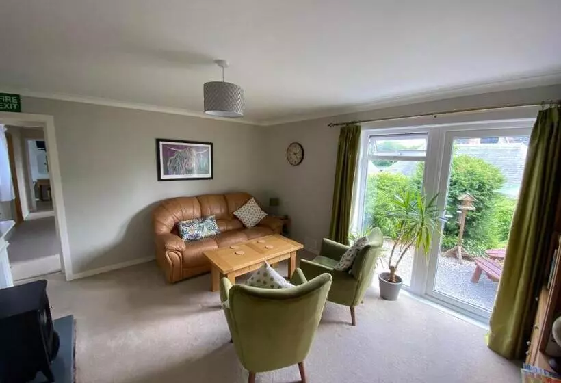 Majatalo Stables Guest House