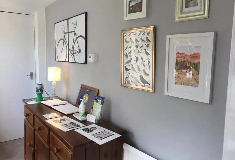 Majatalo Stables Guest House