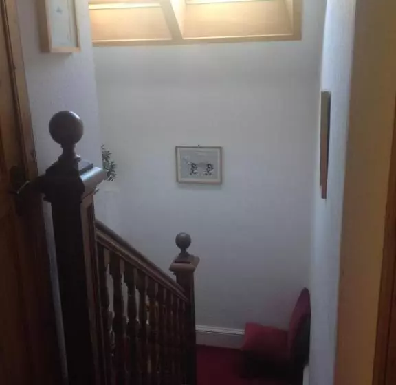 Majatalo Tanglin Guest House