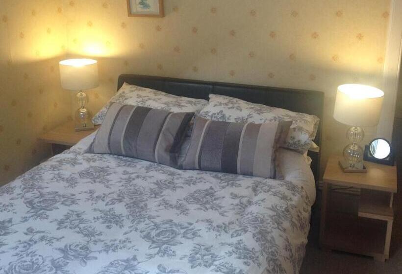 بنسيون Tanglin Guest House