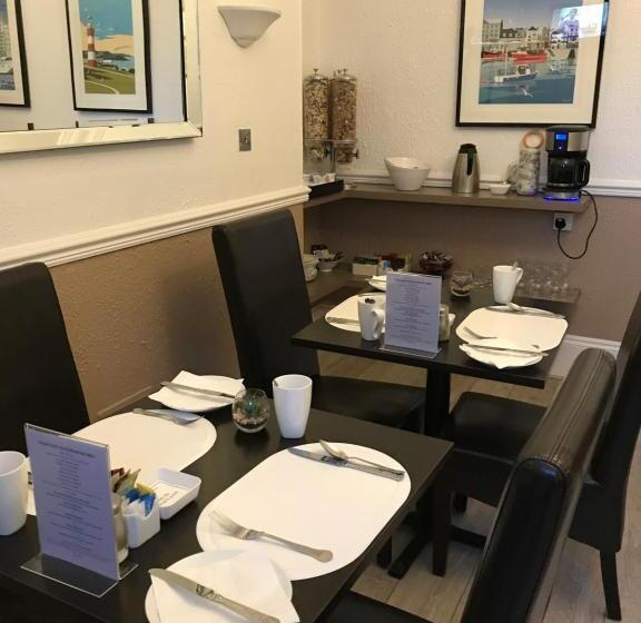 膳宿费 The Tudor Guest House