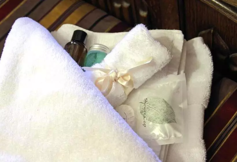 Majatalo Victoria House