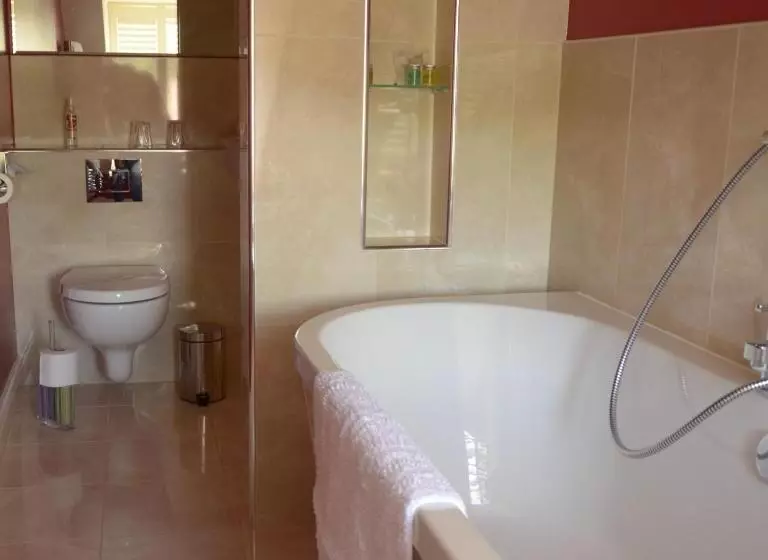 Majatalo Victoria House