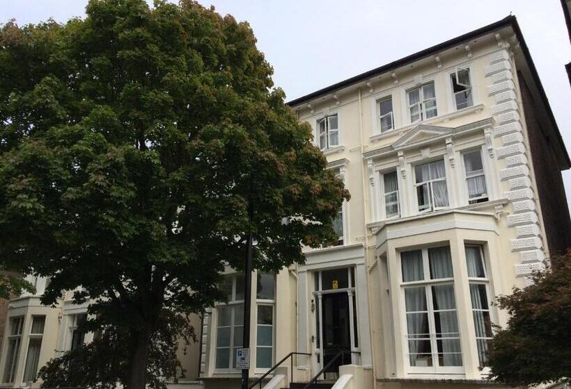 Alberg Belsize House