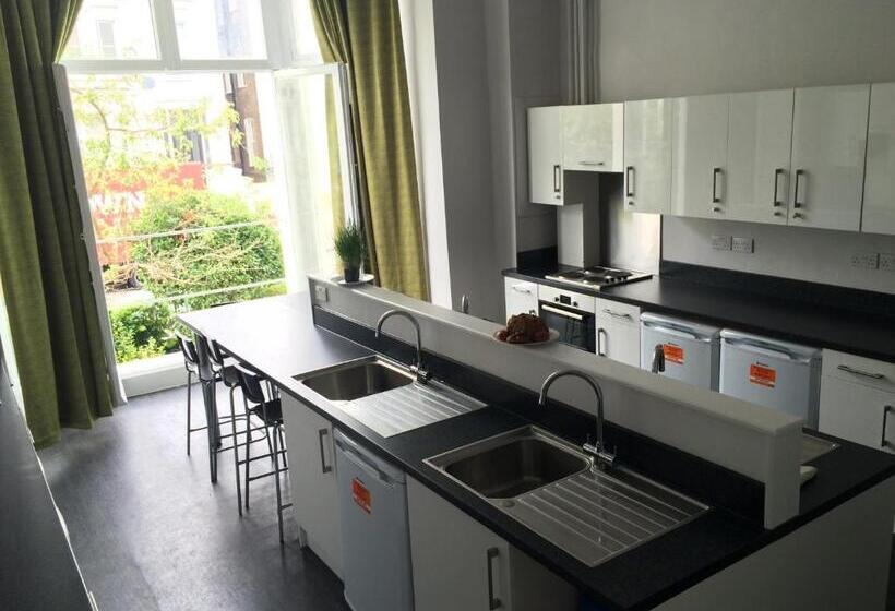 Alberg Belsize House