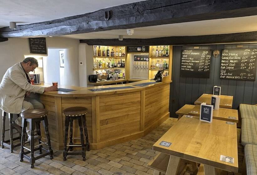 Общежитие Ring Of Bells