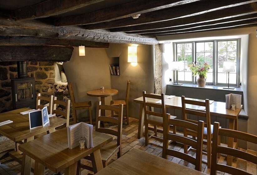 Общежитие Ring Of Bells