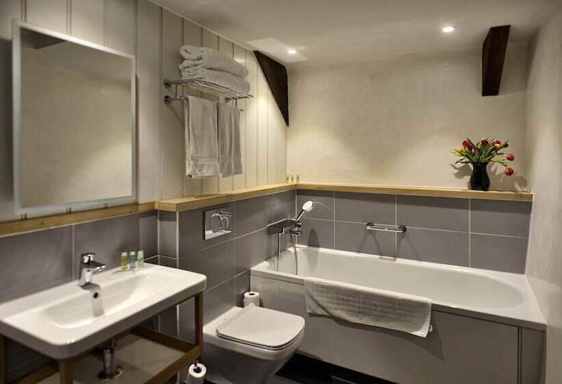 Общежитие Ring Of Bells