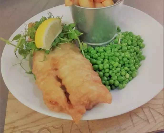 ユースホステル The Royal Inn