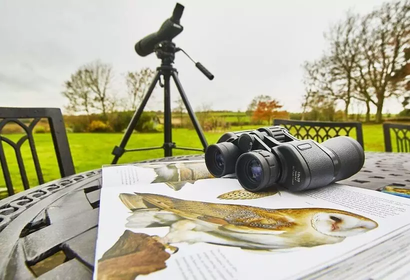 هتل Rawcliffe House Farm