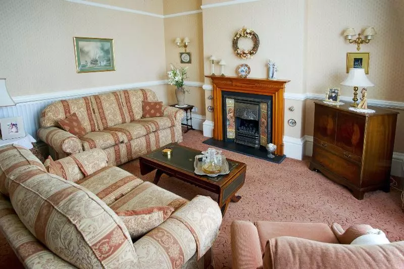 پانسیون Altonlea Lodge