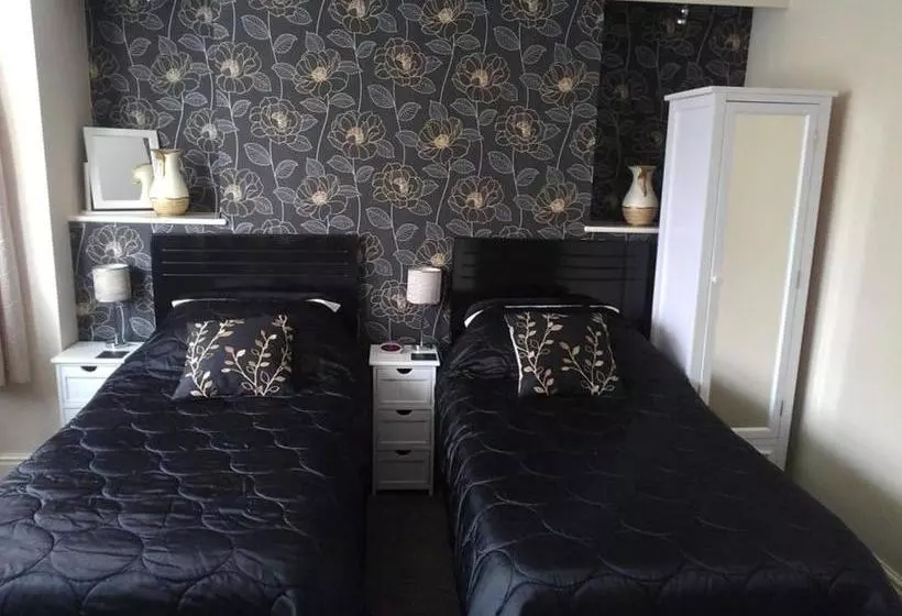 ペンション Grove Guest House