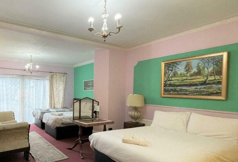 膳宿费 Lyttleton Lodge