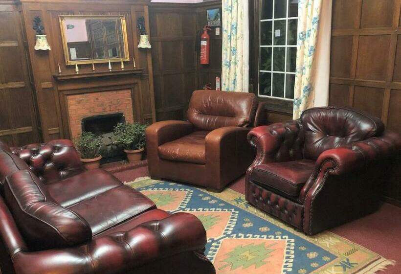 膳宿费 Lyttleton Lodge