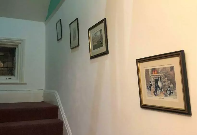 Majatalo Lyttleton Lodge