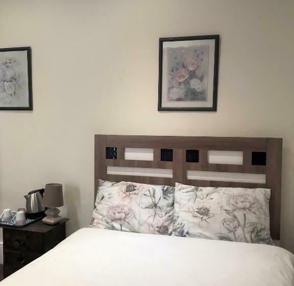 膳宿费 Lyttleton Lodge