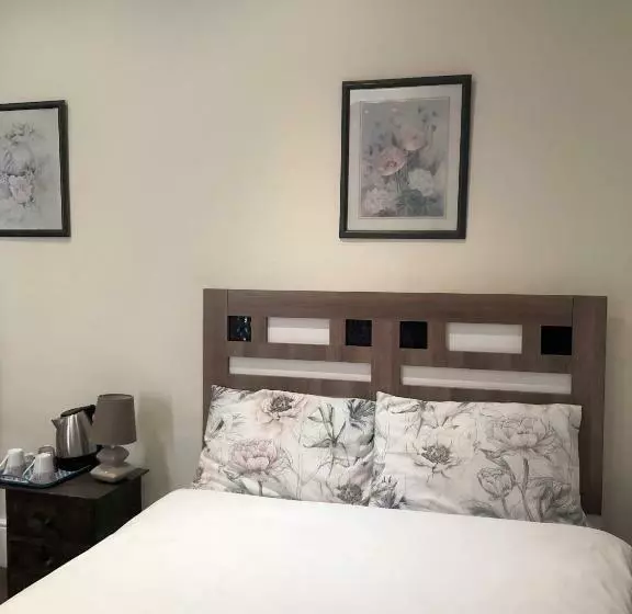 Majatalo Lyttleton Lodge