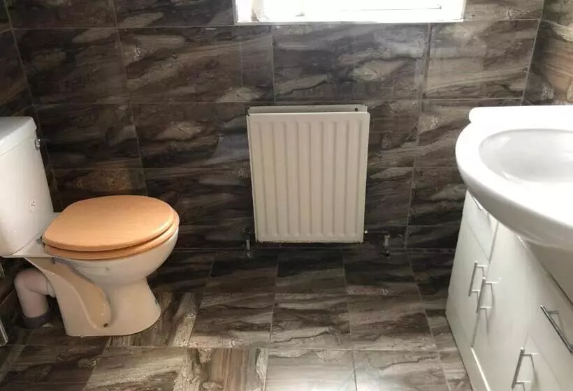 Majatalo Lyttleton Lodge