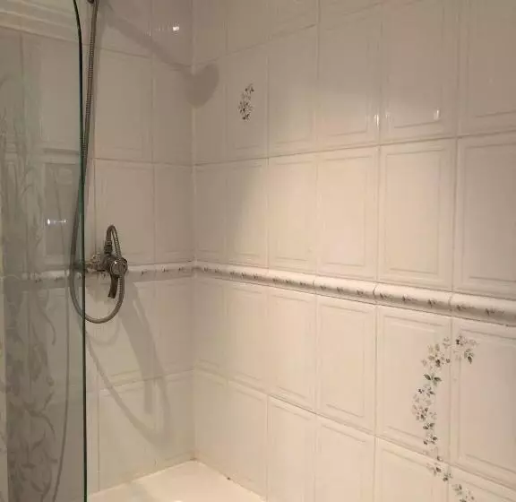 Majatalo Lyttleton Lodge